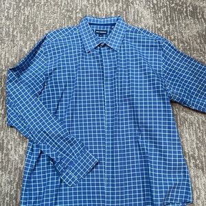 Men’s dress shirt